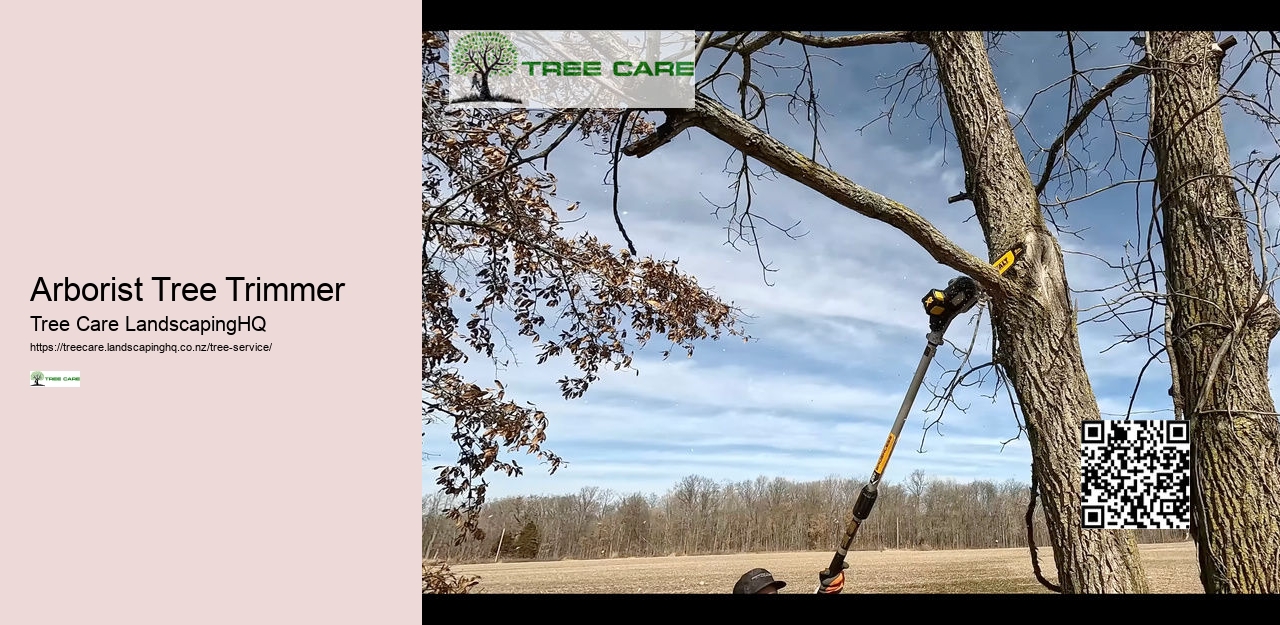 Arborist Tree Trimmer